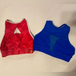 2 Chestee sports bras size small